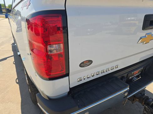 Used 2018 Chevrolet Silverado 2500 LTZ w/ Duramax Plus Package AWD/4WD image 35