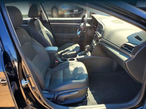 Used 2019 Hyundai Elantra Limited w/ Cargo Package FWD image 29