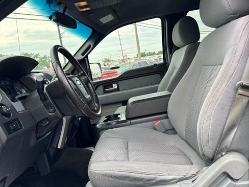 Used 2014 Ford F150 XLT w/ Equipment Group 302A Luxury AWD/4WD image 16