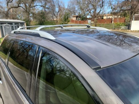 Used 2014 Nissan Pathfinder SL w/ Trailer Tow Package image 15