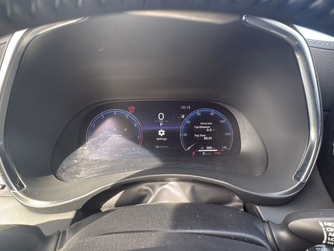 Used 2023 Toyota Highlander Platinum FWD image 9