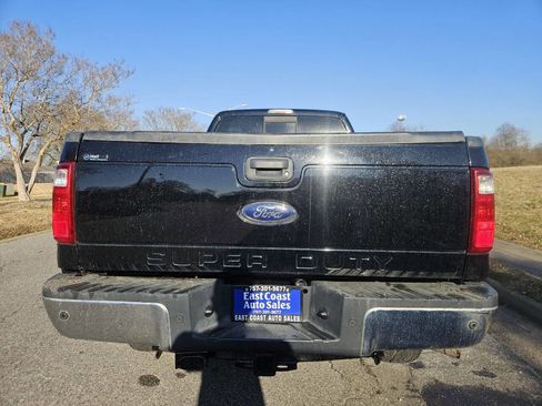 Used 2016 Ford F350 XLT w/ XLT Premium Package image 5