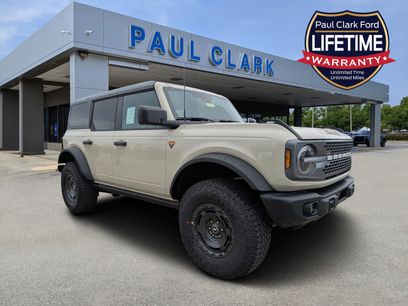 New 2025 Ford Bronco Badlands w/ Sasquatch Package