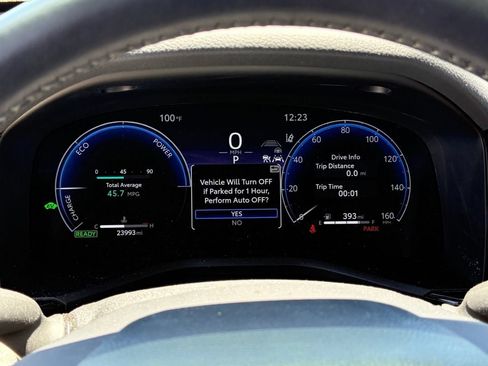 Used 2025 Toyota Camry XLE w/ Premium Package FWD image 10