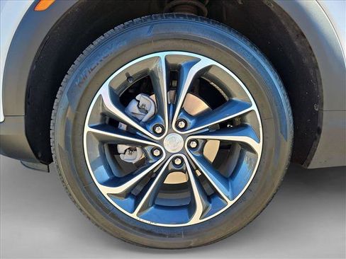 Used 2023 Buick Encore GX Select w/ Safety Package II FWD image 22
