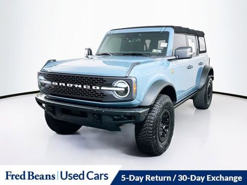 Used 2021 Ford Bronco Badlands image 3