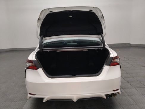 Used 2022 Toyota Camry SE w/ Convenience Package FWD image 29