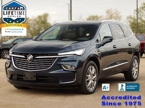 Used 2022 Buick Enclave Essence w/ Experience Buick Package image 3