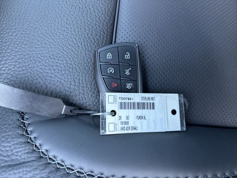 New 2026 GMC Yukon XL Denali w/ Sun & Power Step Package image 37