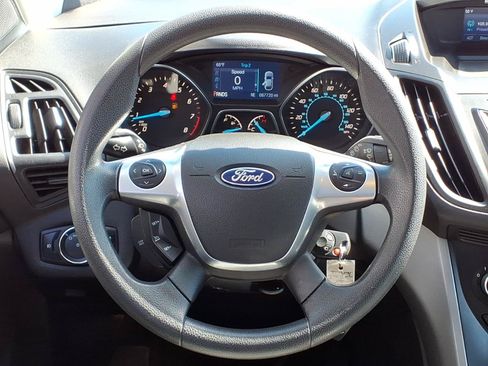 Used 2015 Ford Escape SE AWD/4WD image 16