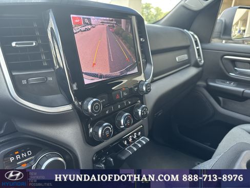 Used 2025 RAM 1500 Big Horn AWD/4WD image 8
