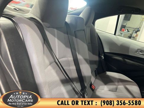 Used 2021 Toyota Corolla SE w/ SE Premium Package FWD image 14