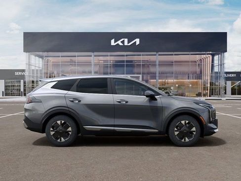 New 2026 Kia Sportage LX image 7