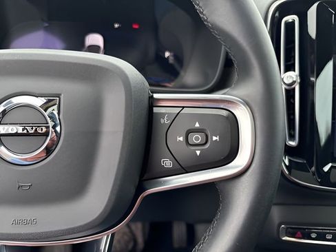 Used 2023 Volvo C40 P8 Recharge Ultimate w/ Protection Package Premier image 22