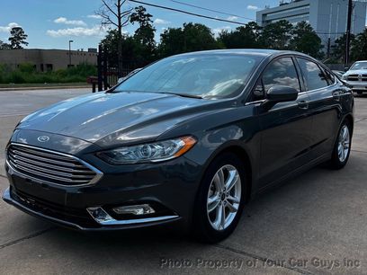 Used 2018 Ford Fusion SE w/ Fusion SE Technology Package