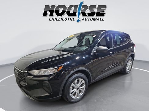 Used 2023 Ford Escape Active AWD/4WD image 1
