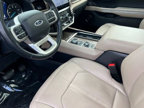 Used 2024 Ford Expedition Max Limited image 7
