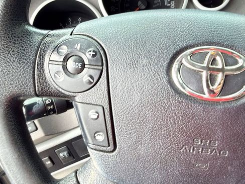 Used 2013 Toyota Tundra 2WD CrewMax w/ Tow Pkg image 7