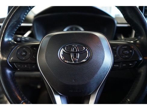 Used 2021 Toyota Corolla SE FWD image 18