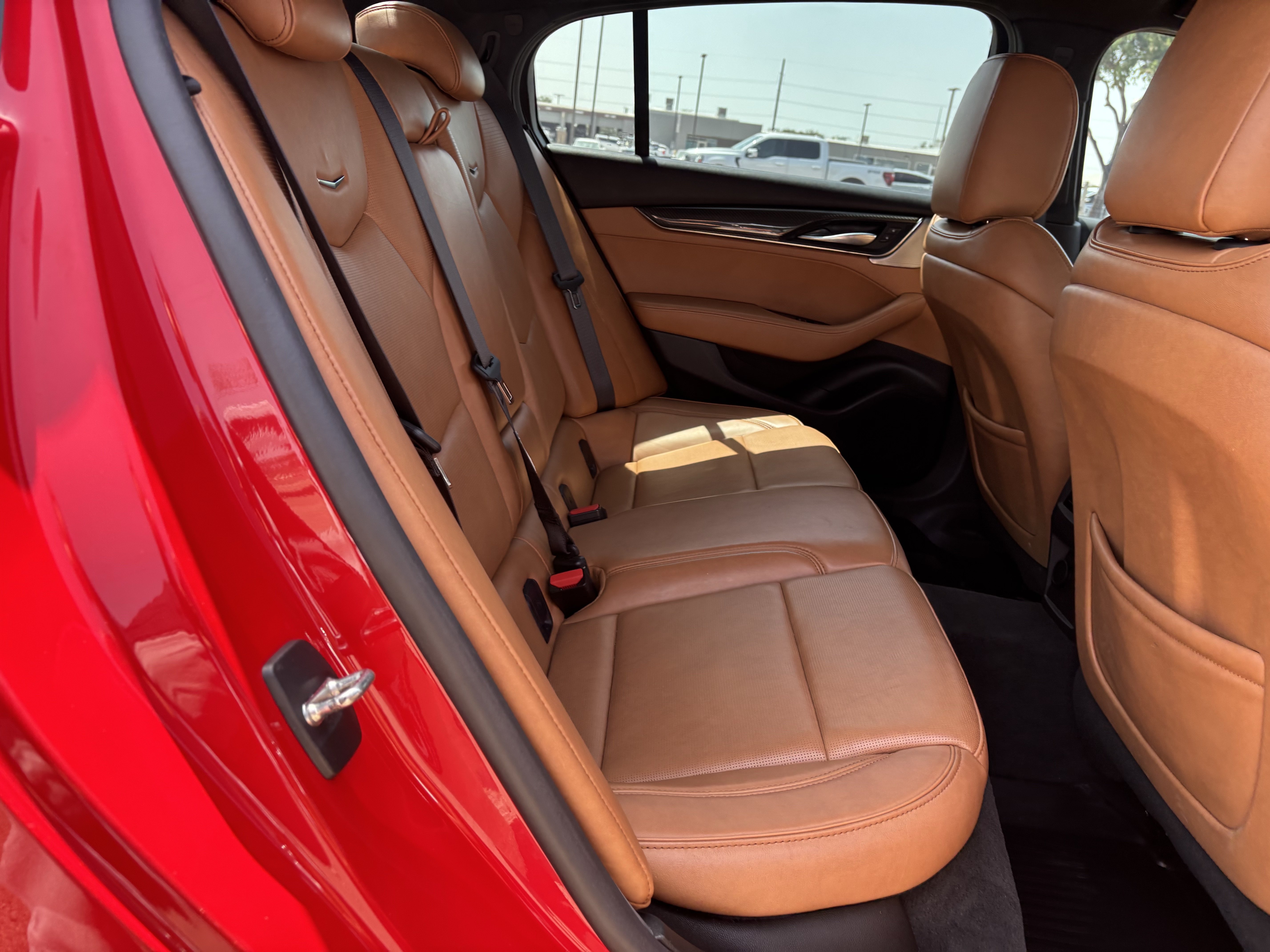 Used 2024 Cadillac CT5 V w/ Platinum Package RWD image 21