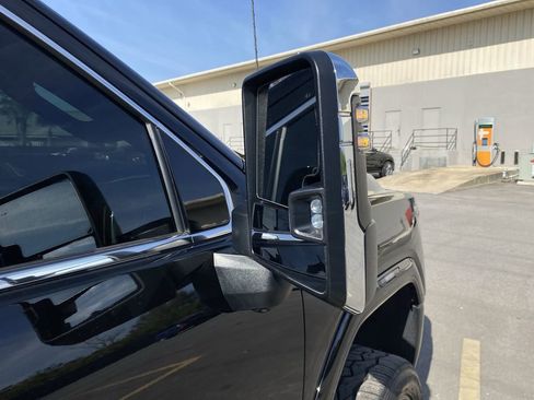 Used 2024 GMC Sierra 2500 Denali Ultimate image 21