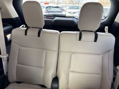 Used 2020 Ford Explorer XLT w/ Equipment Group 202A image 14