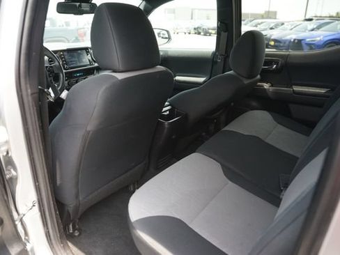 Used 2023 Toyota Tacoma TRD Sport AWD/4WD image 11