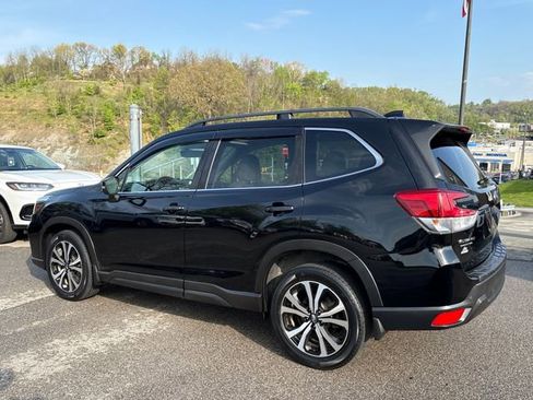 Used 2019 Subaru Forester Limited AWD/4WD image 3