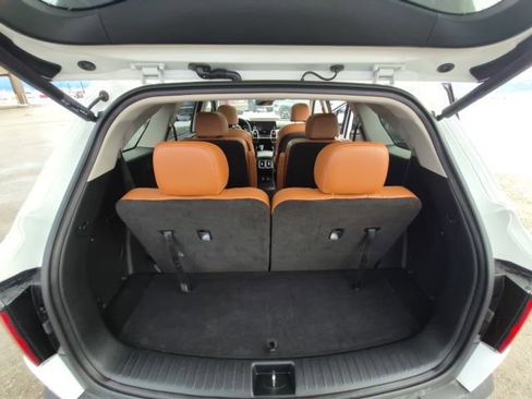 Used 2022 Kia Sorento SX Prestige w/ Rust Color Package image 18