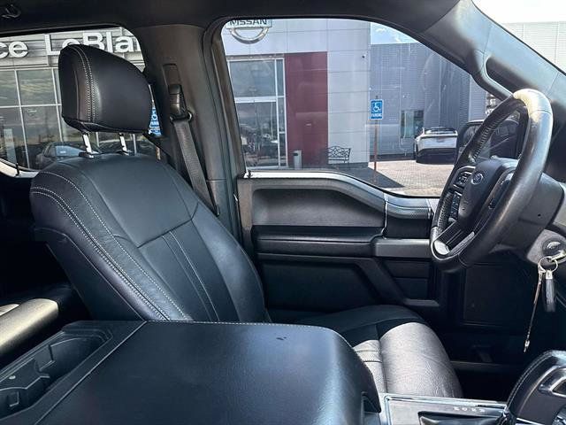 Used 2018 Ford F150 XLT w/ Equipment Group 302A Luxury AWD/4WD image 9