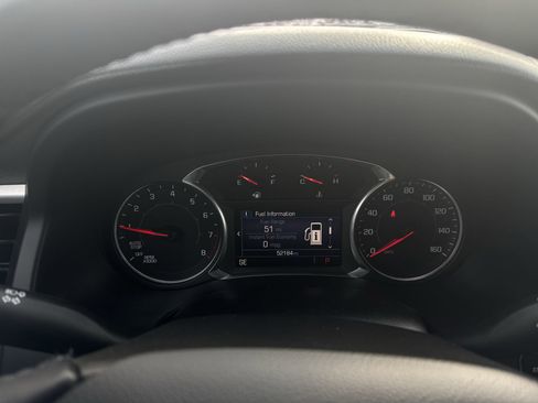 Used 2020 GMC Acadia SLE image 11