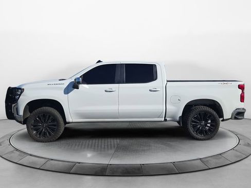 Used 2021 Chevrolet Silverado 1500 LT image 2