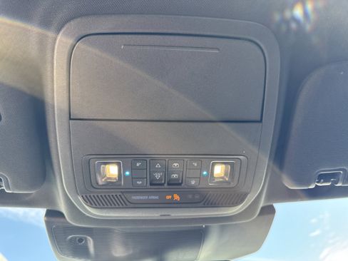 Used 2020 Ford Explorer Limited w/ Class III Trailer Tow Package AWD/4WD image 25