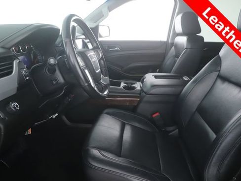 Used 2019 GMC Yukon XL SLT w/ Open Road Package RWD image 16