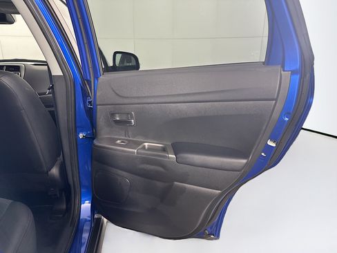 Used 2024 Mitsubishi Outlander Sport AWD image 28