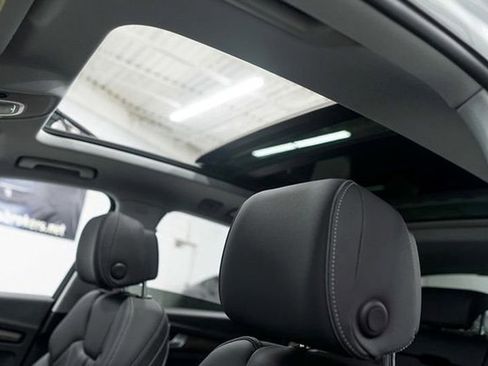 Used 2025 Audi Q5 e Premium image 10