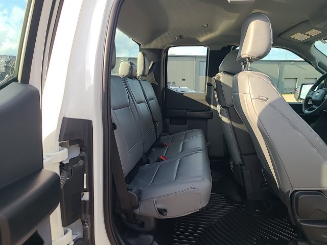Used 2024 Ford F150 XL RWD image 30