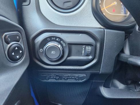 New 2026 Jeep Wrangler Sport AWD/4WD image 18