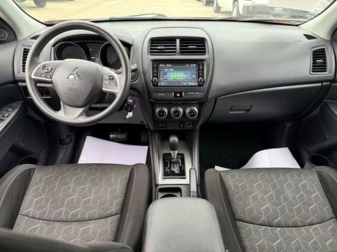 Used 2020 Mitsubishi Outlander Sport SE AWD/4WD image 36