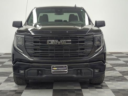 Used 2023 GMC Sierra 1500 Elevation w/ X31 Off-Road Package AWD/4WD image 2