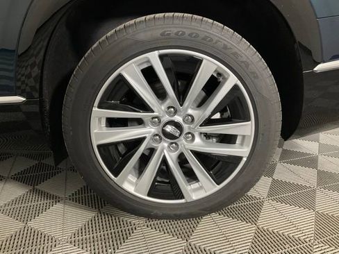 New 2026 Cadillac Vistiq Luxury image 34