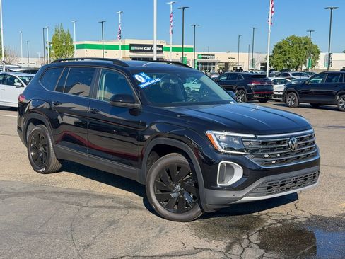 New 2026 Volkswagen Atlas SE AWD/4WD image 3