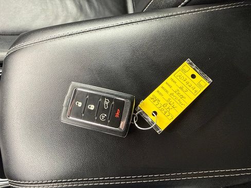 Used 2023 Jeep Grand Cherokee L Limited AWD/4WD image 65
