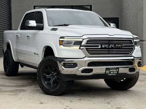 Used 2022 RAM 1500 Laramie AWD/4WD image 5