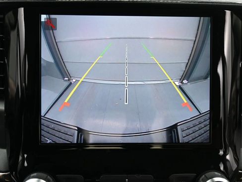 Used 2023 RAM 2500 Limited image 16