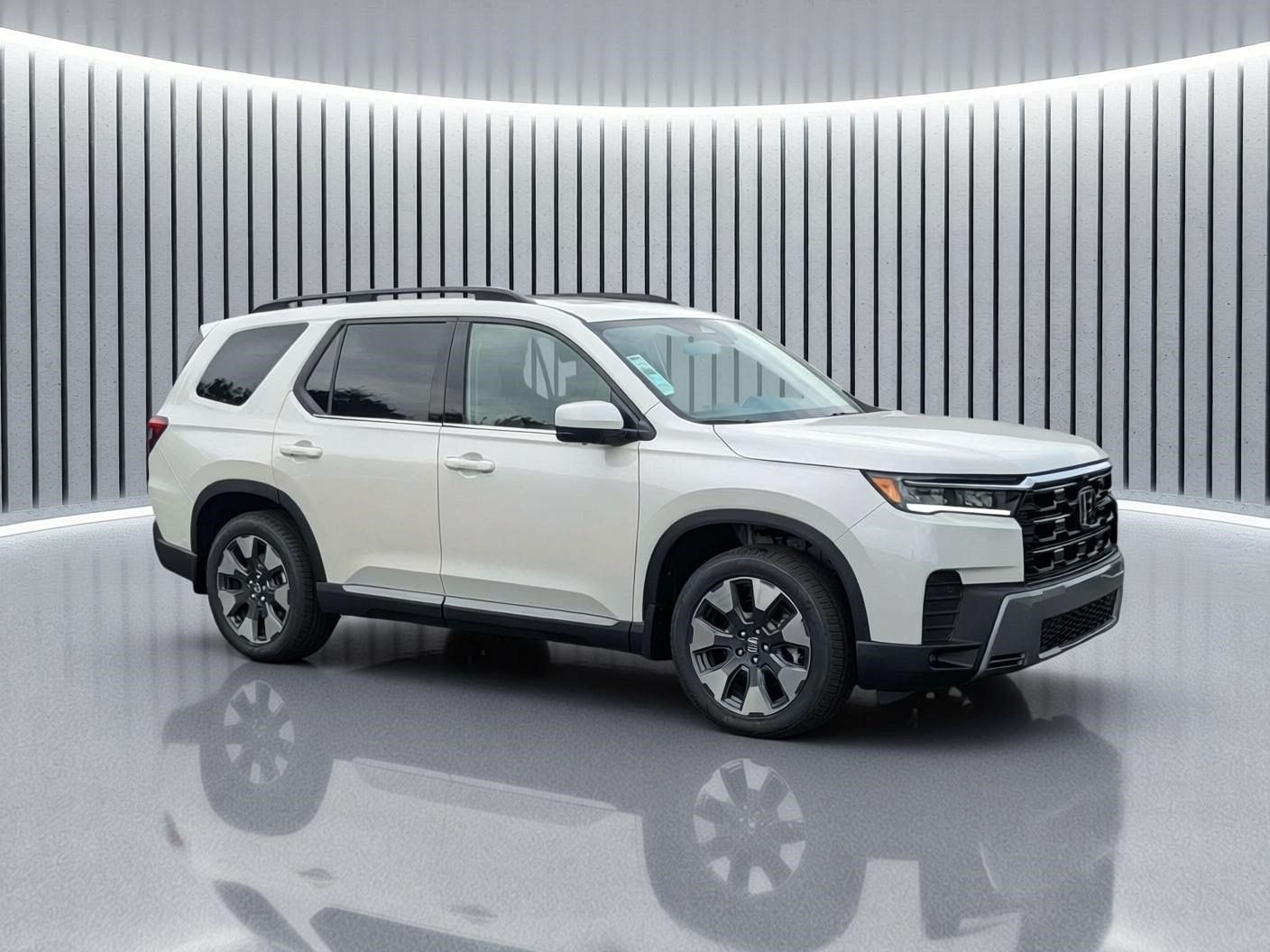 New 2026 Honda Pilot Elite image 2