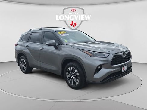 Certified 2026 Toyota Highlander XLE AWD/4WD image 7