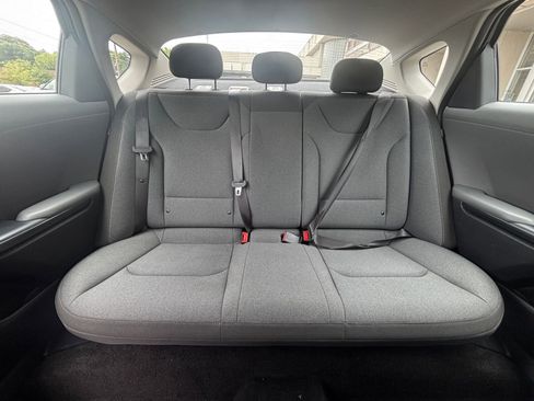 Used 2025 Kia K4 FWD image 38