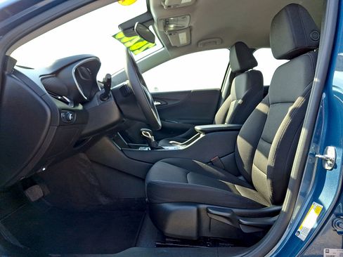 Used 2025 Chevrolet Malibu LS FWD image 11