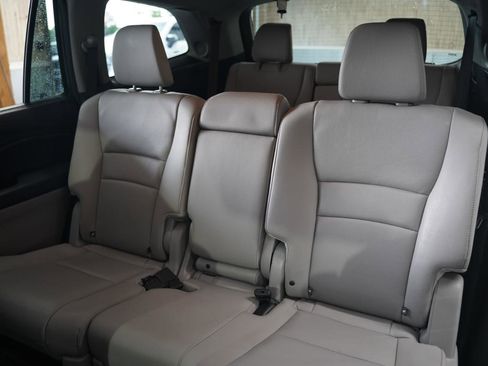Used 2016 Honda Pilot Touring image 34